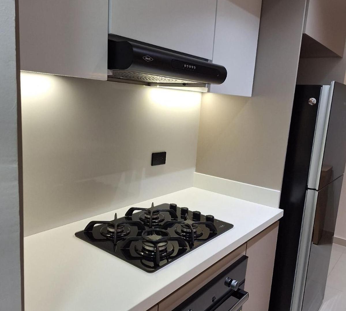 Apartamento Lujoso Apto Con Vista Al Mar En Morros Ultra *