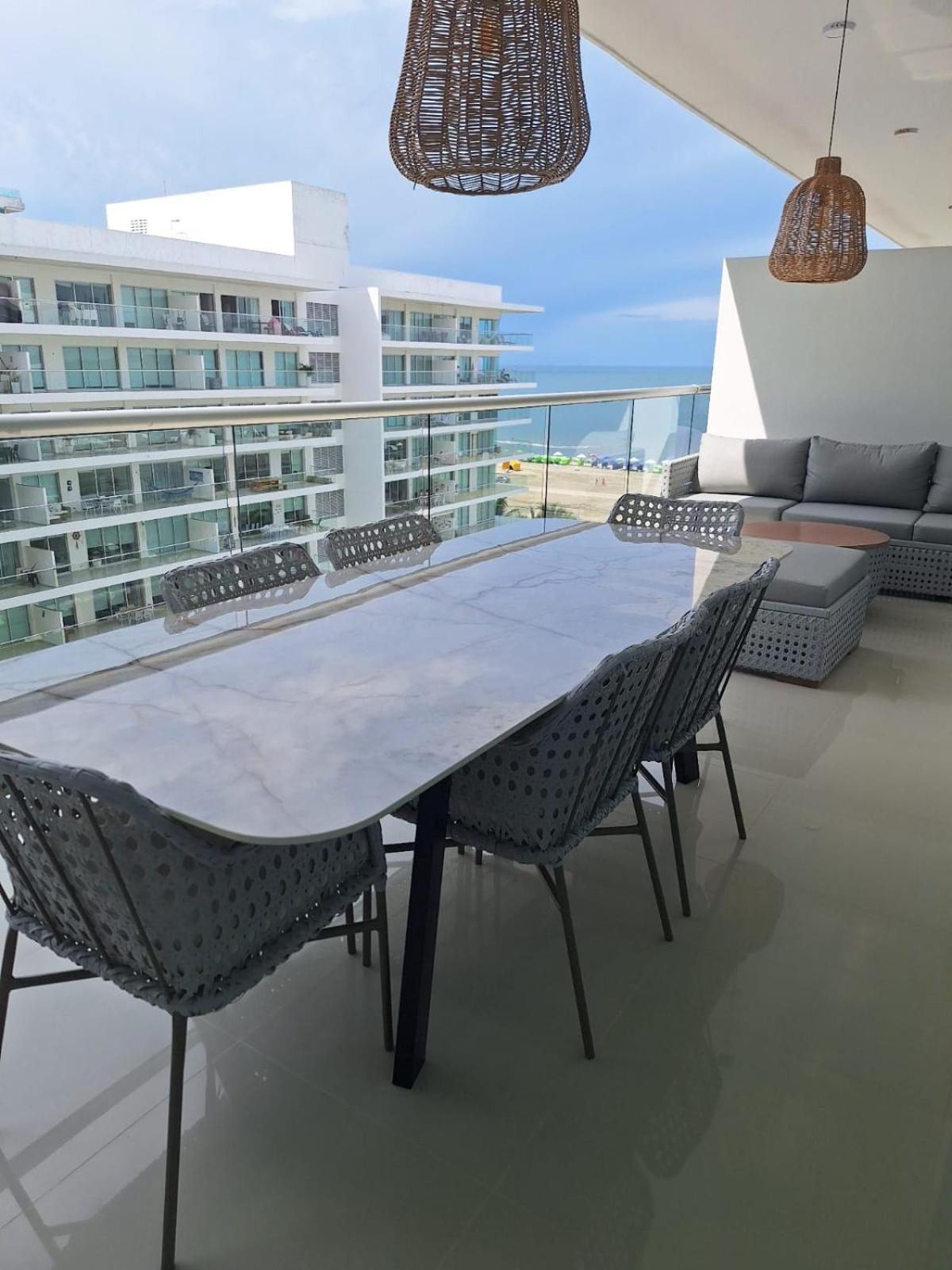 Lujoso Apto Con Vista Al Mar En Morros Ultra Apartment