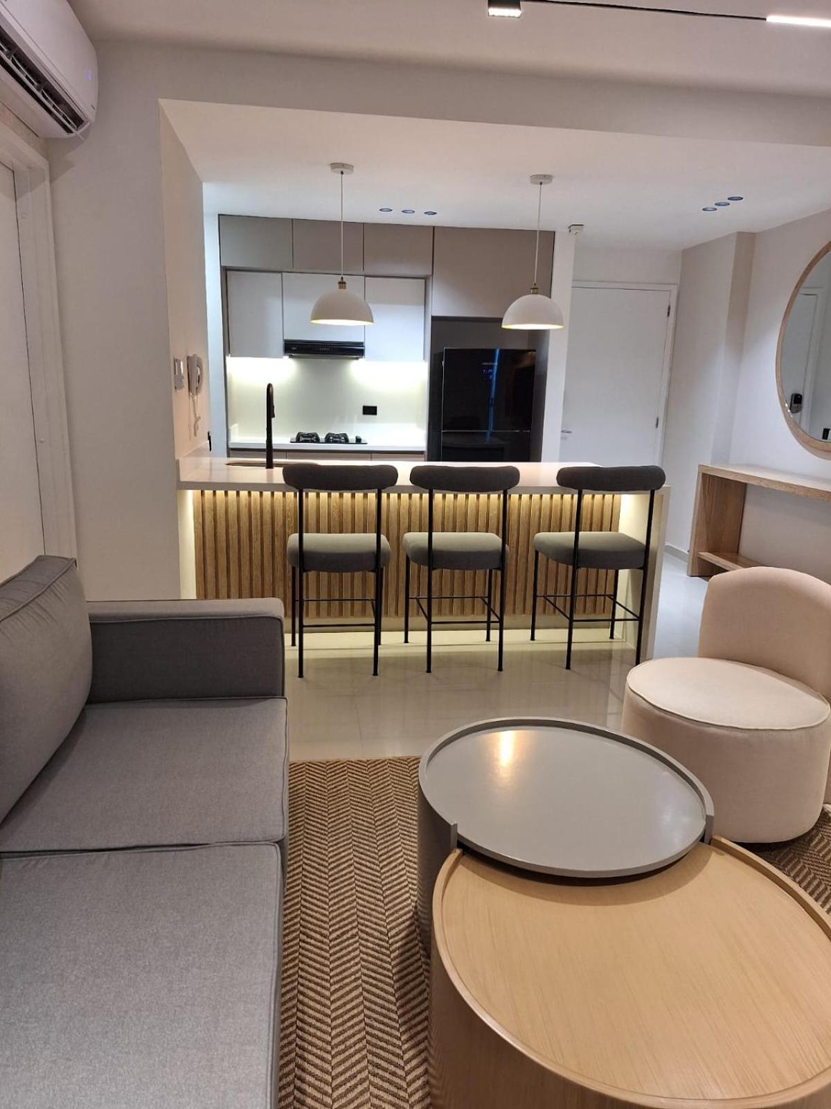 Lujoso Apto Con Vista Al Mar En Morros Ultra *